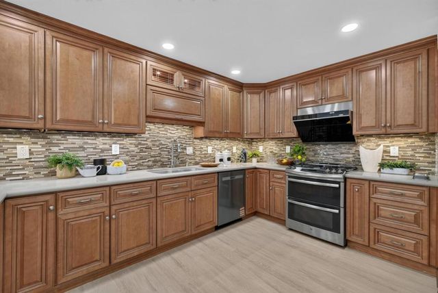 2589 Royal Ann Court, Union City, CA 94587