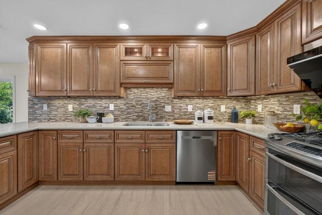 2589 Royal Ann Court, Union City, CA 94587