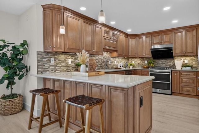 2589 Royal Ann Court, Union City, CA 94587