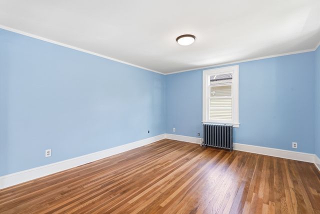 128 Wilber St, Springfield, MA 01104