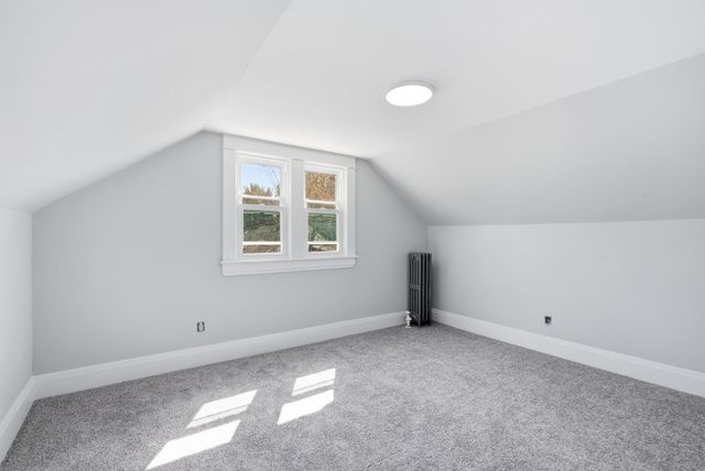 128 Wilber St, Springfield, MA 01104