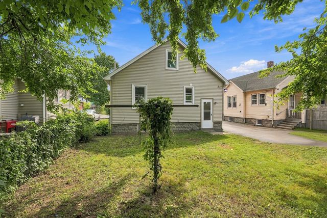 128 Wilber St, Springfield, MA 01104