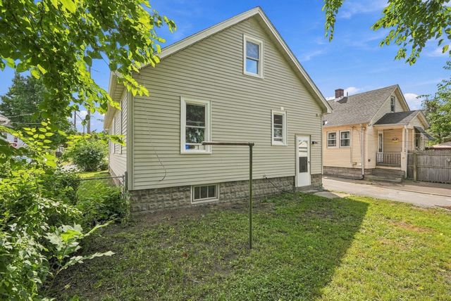 128 Wilber St, Springfield, MA 01104