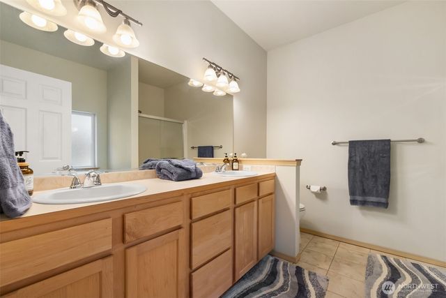 5056 SW Lake Helena Road, Port Orchard, WA 98367