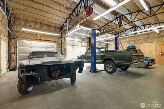 5056 SW Lake Helena Road, Port Orchard, WA 98367