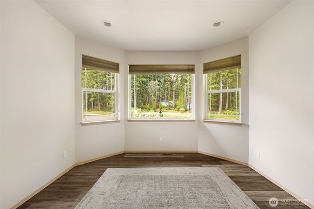 5056 SW Lake Helena Road, Port Orchard, WA 98367