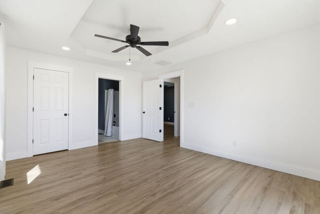 721 Lone Hickory Road, Ozark, MO 65721