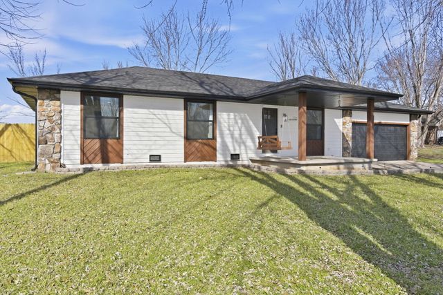 721 Lone Hickory Road, Ozark, MO 65721