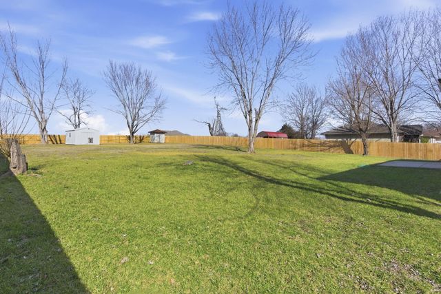 721 Lone Hickory Road, Ozark, MO 65721