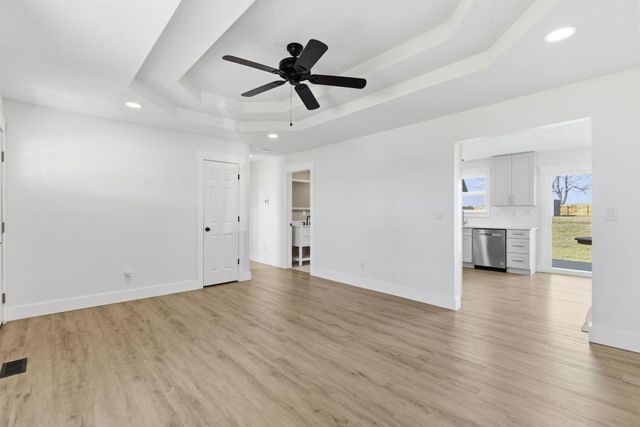 721 Lone Hickory Road, Ozark, MO 65721