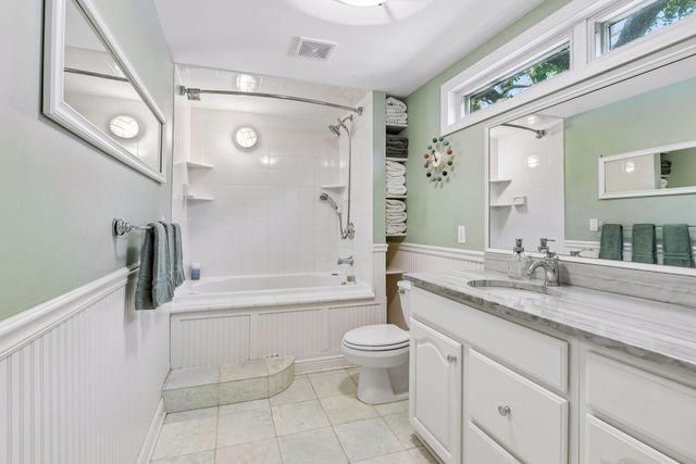 4127 Washburn Avenue N, Minneapolis, MN 55412