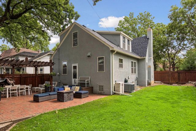 4127 Washburn Avenue N, Minneapolis, MN 55412