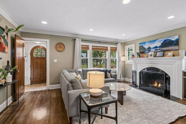 4127 Washburn Avenue N, Minneapolis, MN 55412