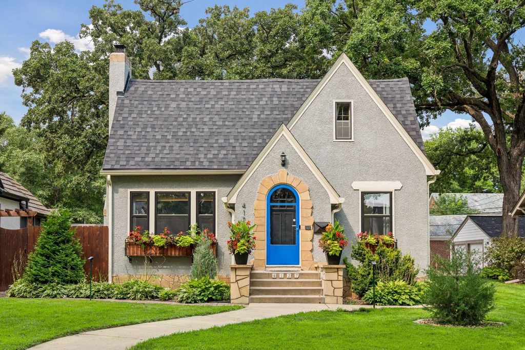 4127 Washburn Avenue N, Minneapolis, MN 55412