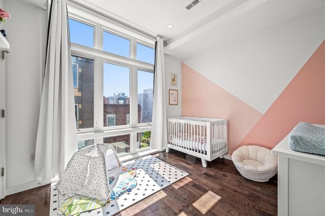 1322 S DORRANCE ST, Philadelphia, PA 19146