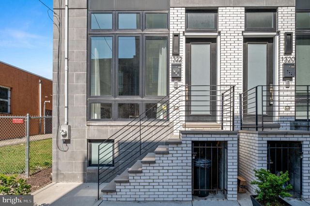 1322 S DORRANCE ST, Philadelphia, PA 19146