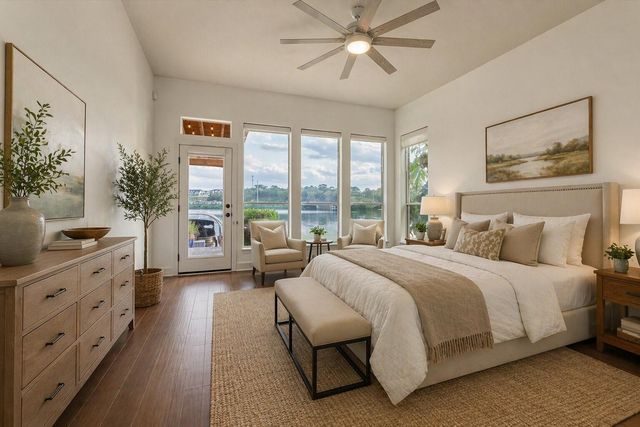 373 Bayshore Drive, Montgomery, TX 77356