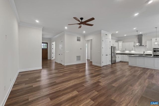 542 DRUMIN RD, Keswick, VA 22947