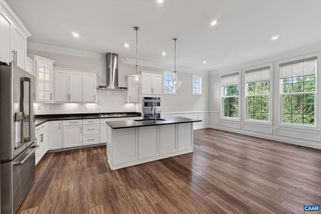 542 DRUMIN RD, Keswick, VA 22947