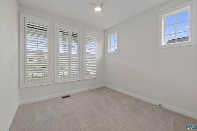542 DRUMIN RD, Keswick, VA 22947