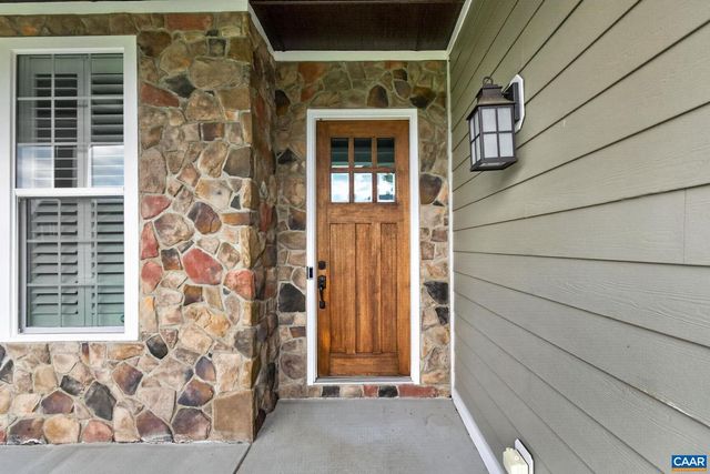 542 DRUMIN RD, Keswick, VA 22947