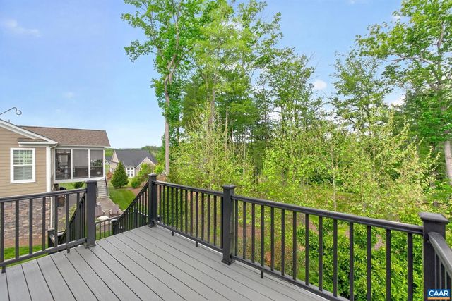 542 DRUMIN RD, Keswick, VA 22947