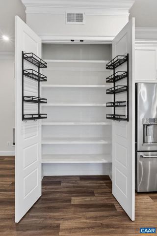 542 DRUMIN RD, Keswick, VA 22947
