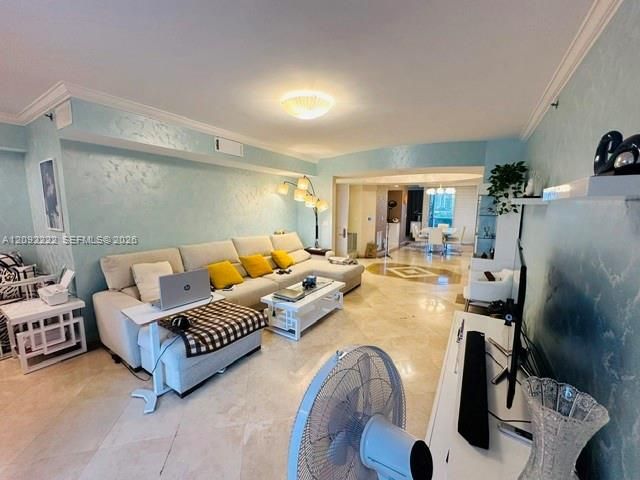 18911 Collins Avenue 604, Sunny Isles Beach, FL 33160