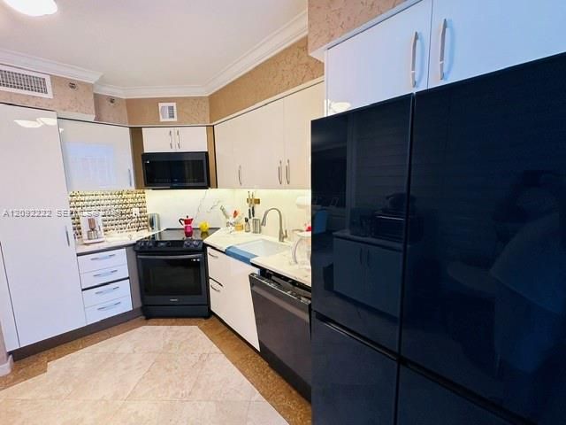 18911 Collins Avenue 604, Sunny Isles Beach, FL 33160