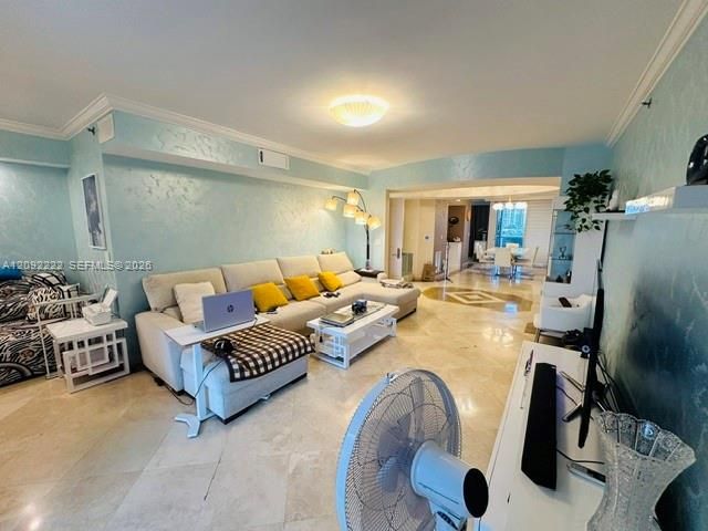 18911 Collins Avenue 604, Sunny Isles Beach, FL 33160