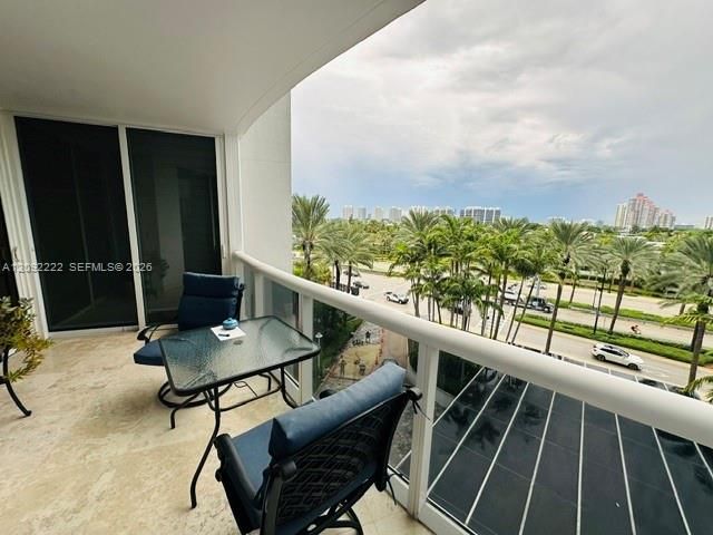 18911 Collins Avenue 604, Sunny Isles Beach, FL 33160