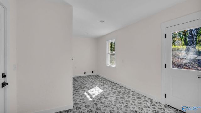 212 Nottingham Drive, Gadsden, AL 35904