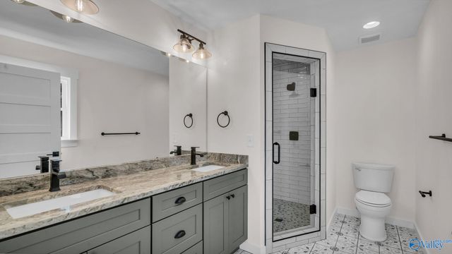 212 Nottingham Drive, Gadsden, AL 35904