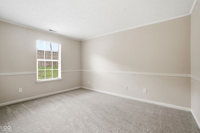 9652 Pine Ridge East Drive, Fishers, IN 46038