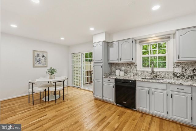 12418 EDEN LN, Woodbridge, VA 22192