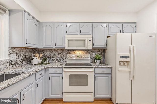 12418 EDEN LN, Woodbridge, VA 22192