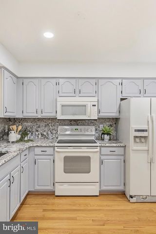 12418 EDEN LN, Woodbridge, VA 22192