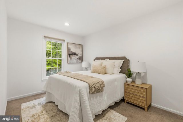 12418 EDEN LN, Woodbridge, VA 22192