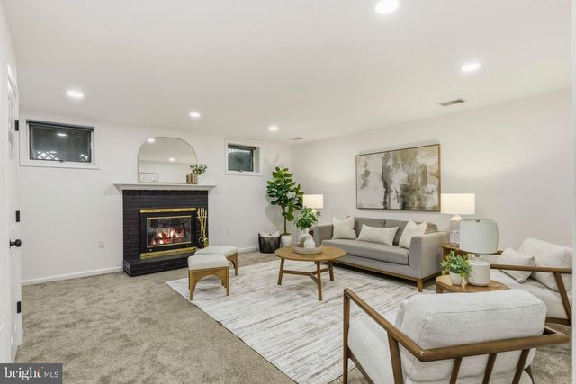12418 EDEN LN, Woodbridge, VA 22192