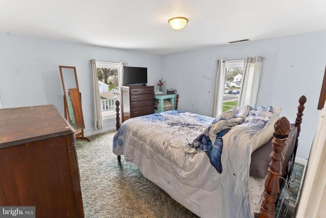 707 E JEWELL ST, Delmar, DE 19940