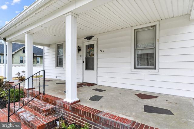 707 E JEWELL ST, Delmar, DE 19940