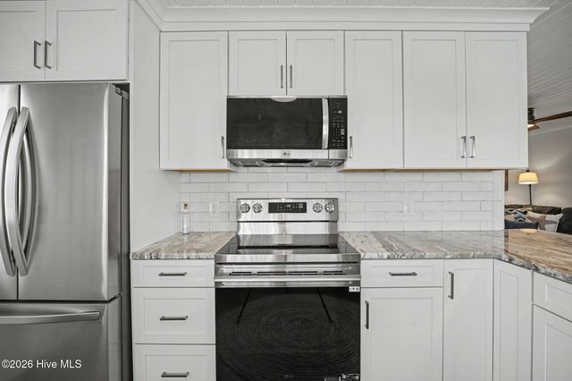 122 Marlin Drive, Supply, NC 28462