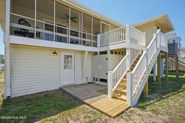 122 Marlin Drive, Supply, NC 28462