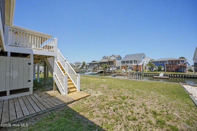 122 Marlin Drive, Supply, NC 28462
