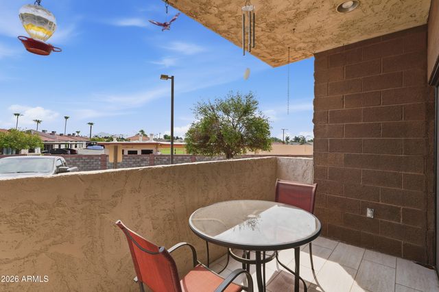 515 S PARKCREST -- 517, Mesa, AZ 85206