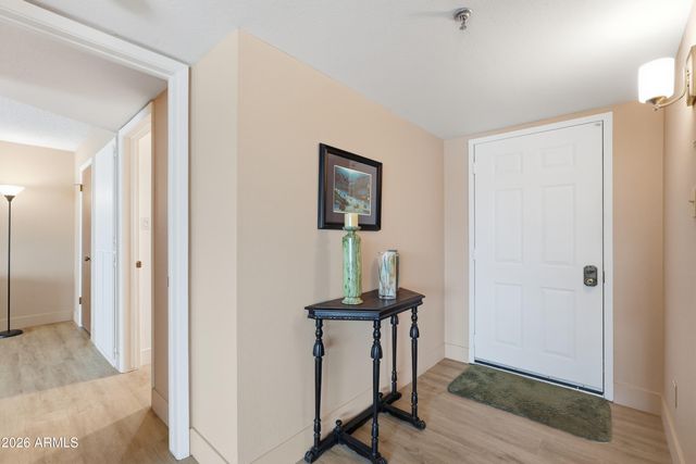 515 S PARKCREST -- 517, Mesa, AZ 85206