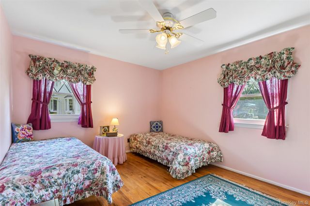 171 Rockaway Avenue, Garden City, NY 11530