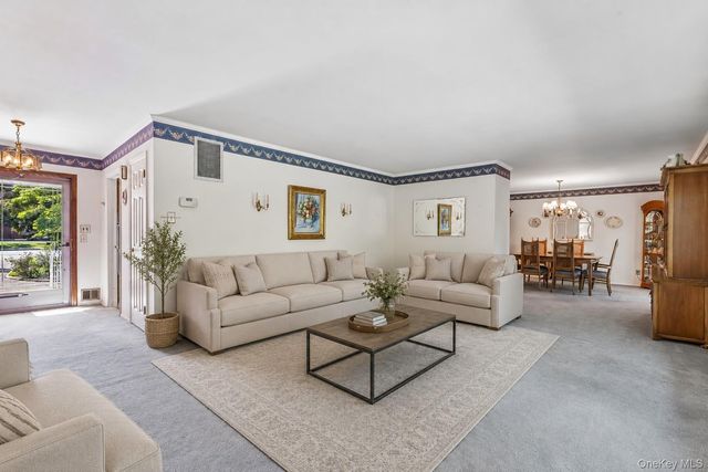 171 Rockaway Avenue, Garden City, NY 11530