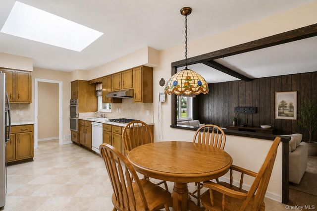 171 Rockaway Avenue, Garden City, NY 11530