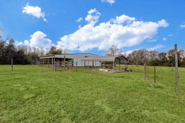 5806 S Highway 35, Alvin, TX 77511